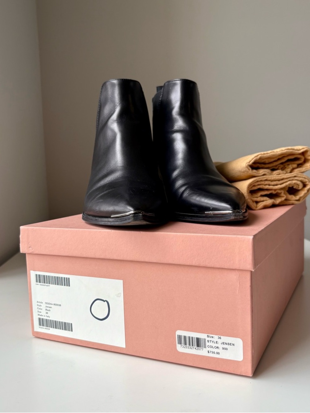 ACNE STUDIOS Black Leather Ankle Boots
